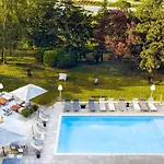 Ξενοδοχείο Novotel 4*