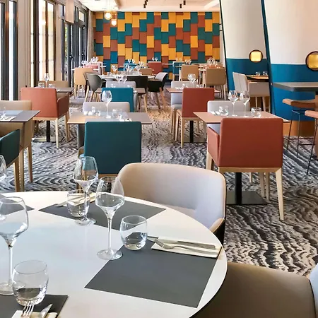 Novotel 4* Beaune (Cote d'Or)