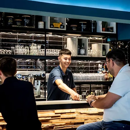 Novotel 4* Бон