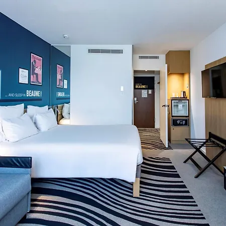 Hotel Novotel Beaune 4*