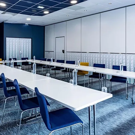 Hotel Novotel Beaune 4*