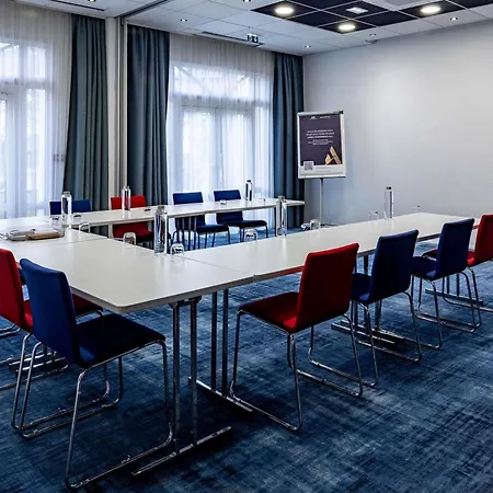 Novotel Beaune 4*