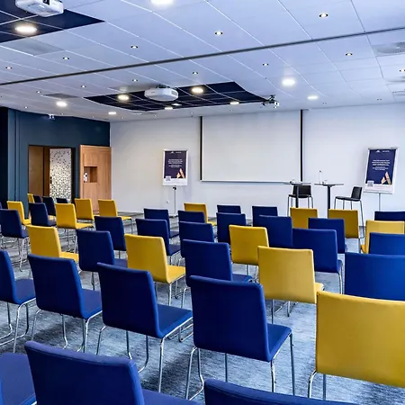 Hotel Novotel Beaune 4*