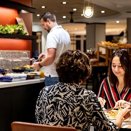 Novotel Hotel Beaune (Cote d'Or)
