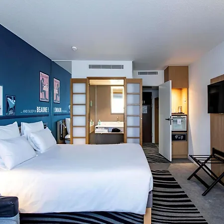 מלון Novotel ביון